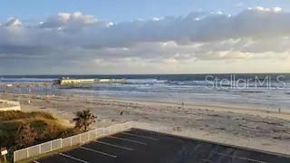 For Rent: $2,000 (1 beds, 1 baths, 315 Square Feet)