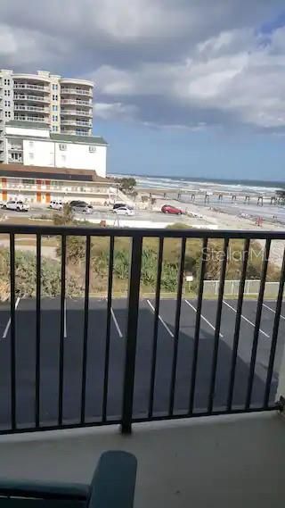 For Rent: $2,000 (1 beds, 1 baths, 315 Square Feet)