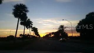 For Rent: $2,000 (1 beds, 1 baths, 315 Square Feet)