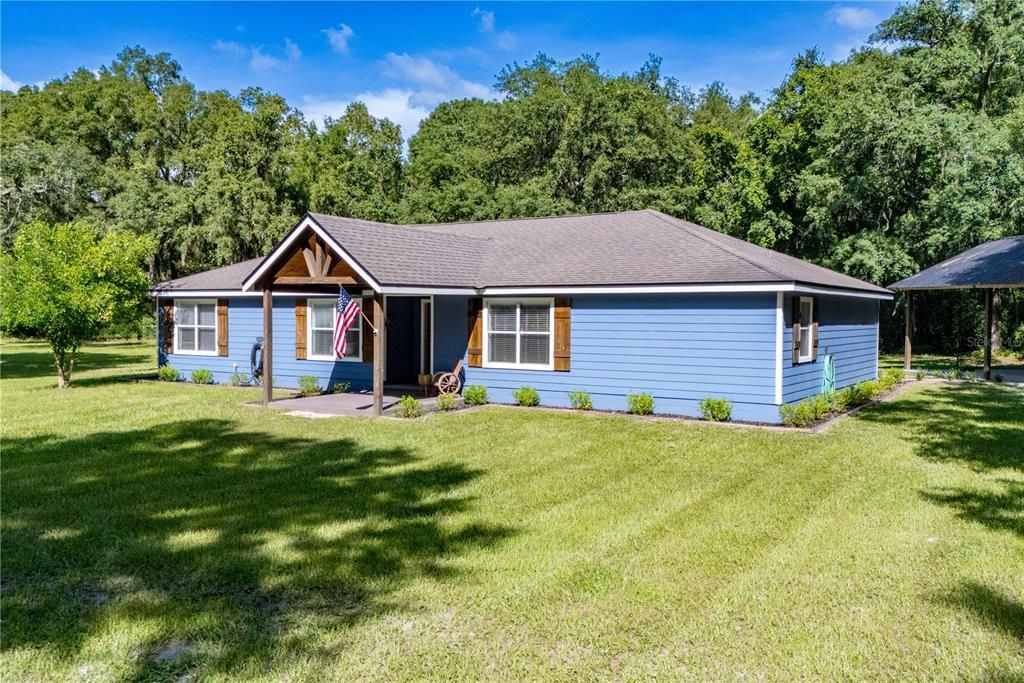 待售: $495,000 (4 贝兹, 2 浴室, 2028 平方英尺)