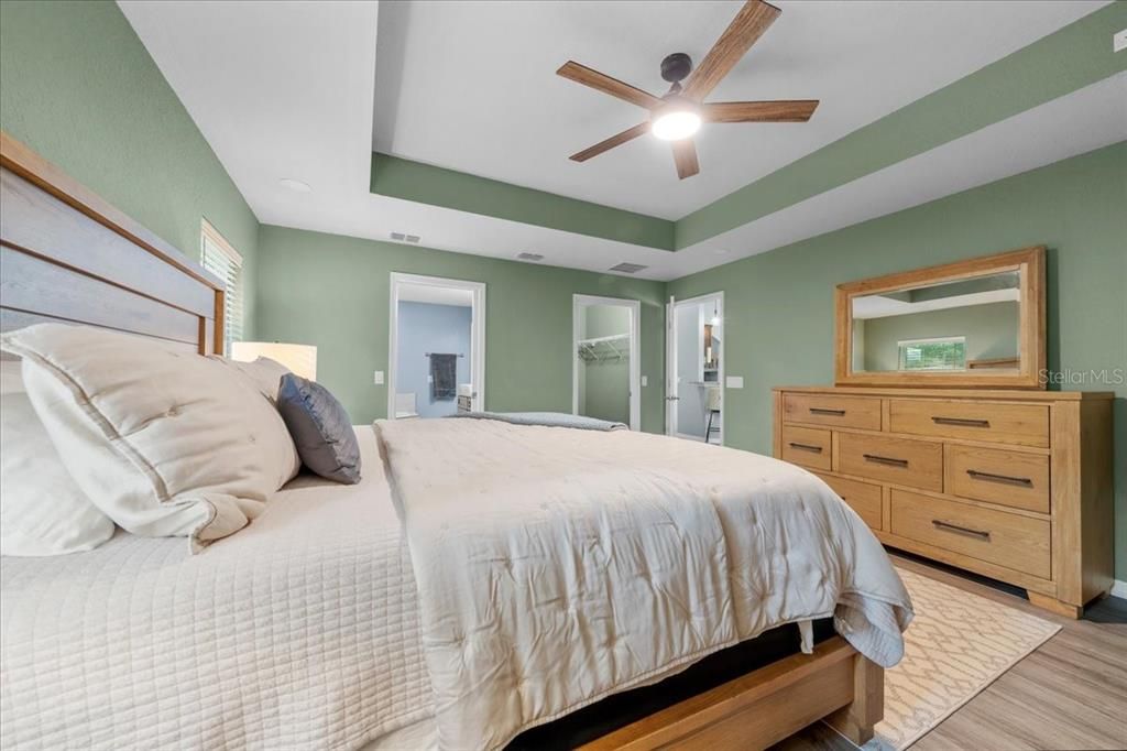 待售: $328,000 (4 贝兹, 2 浴室, 1848 平方英尺)