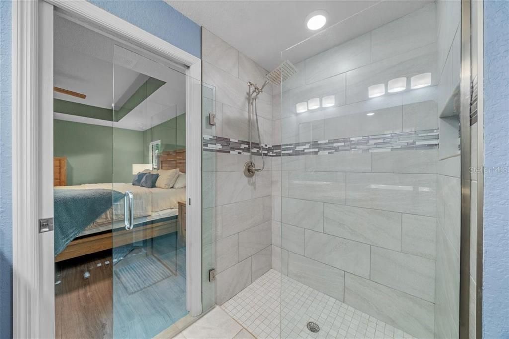 待售: $328,000 (4 贝兹, 2 浴室, 1848 平方英尺)