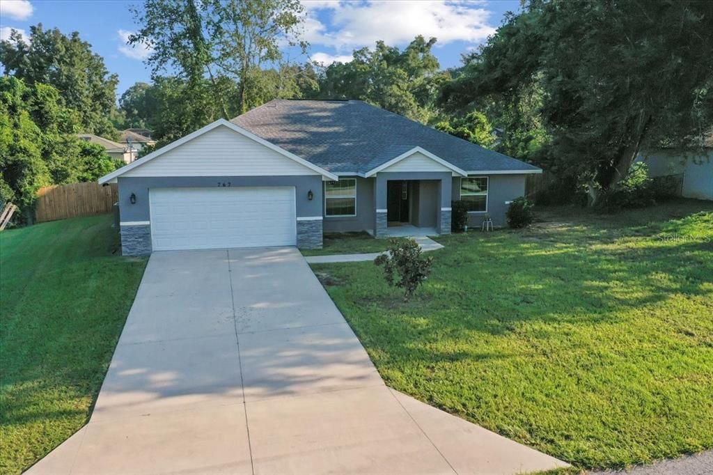 待售: $328,000 (4 贝兹, 2 浴室, 1848 平方英尺)