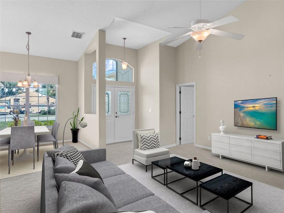 合同活跃: $374,999 (3 贝兹, 2 浴室, 1977 平方英尺)