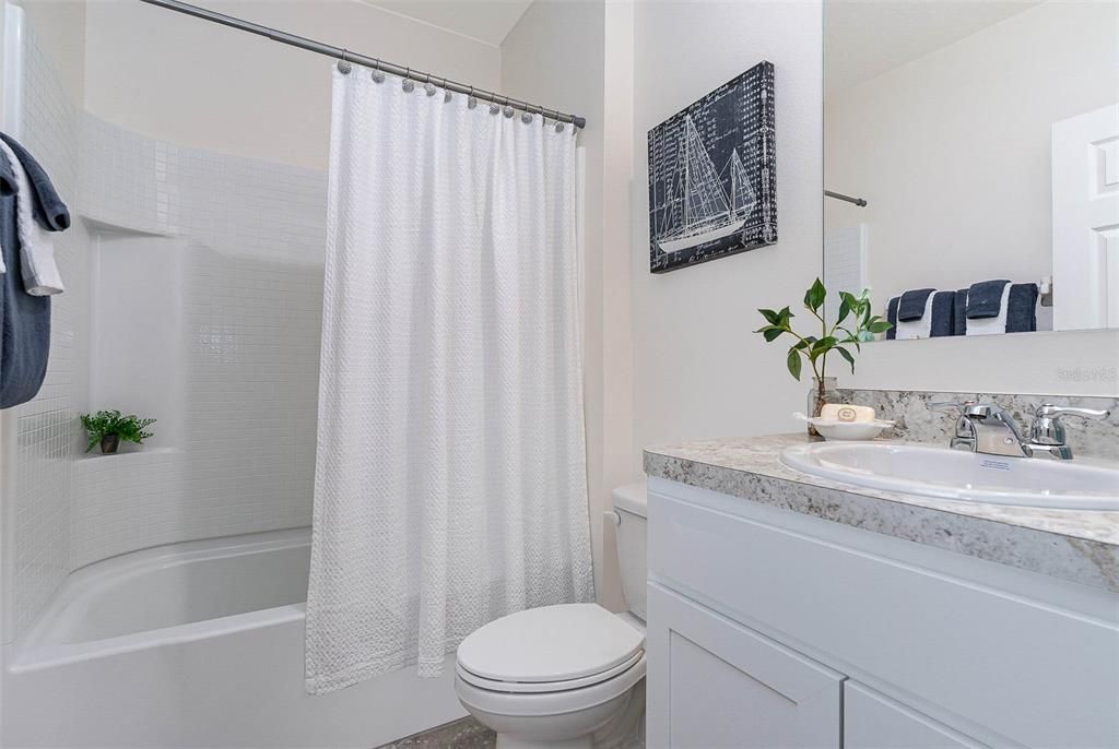 待售: $289,000 (3 贝兹, 2 浴室, 1676 平方英尺)