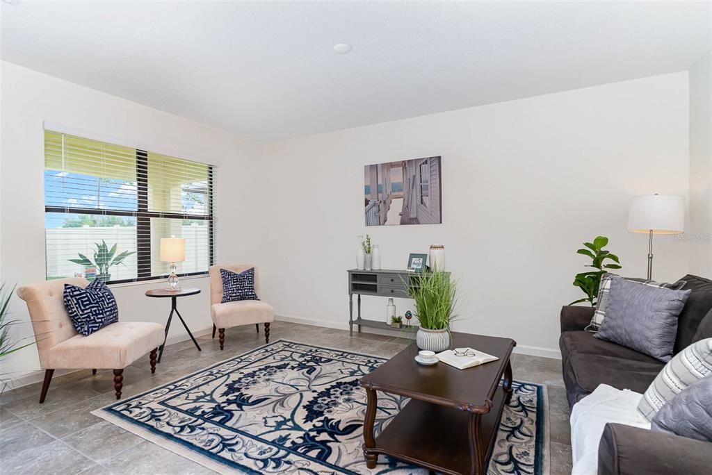 待售: $289,000 (3 贝兹, 2 浴室, 1676 平方英尺)