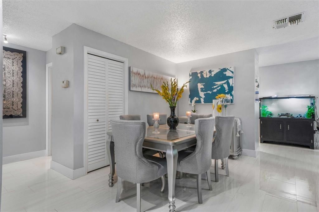 For Sale: $520,000 (3 beds, 2 baths, 1920 Square Feet)