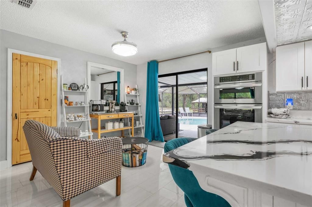 For Sale: $520,000 (3 beds, 2 baths, 1920 Square Feet)