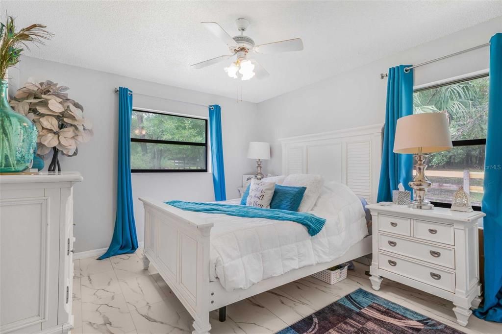 For Sale: $520,000 (3 beds, 2 baths, 1920 Square Feet)