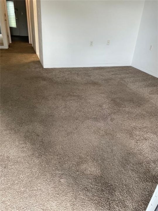 На продажу: $79,900 (1 спален, 1 ванн, 608 Квадратных фут)