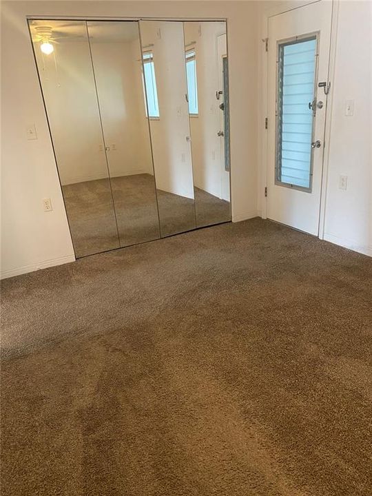 На продажу: $79,900 (1 спален, 1 ванн, 608 Квадратных фут)