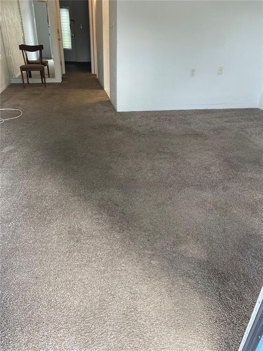 На продажу: $79,900 (1 спален, 1 ванн, 608 Квадратных фут)