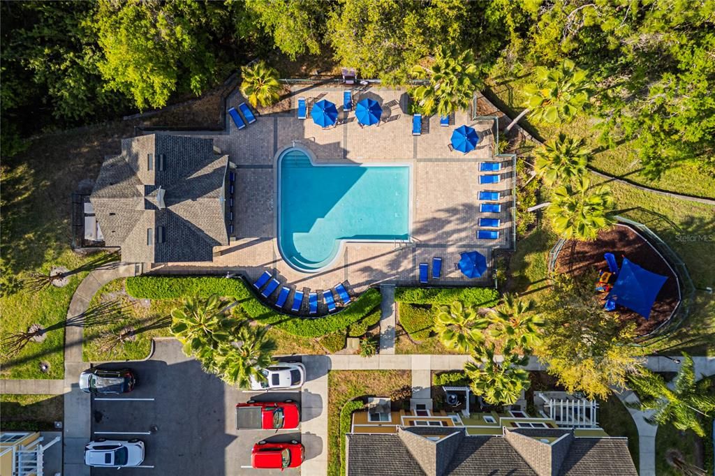 Под контрактом: $204,000 (3 спален, 2 ванн, 1296 Квадратных фут)