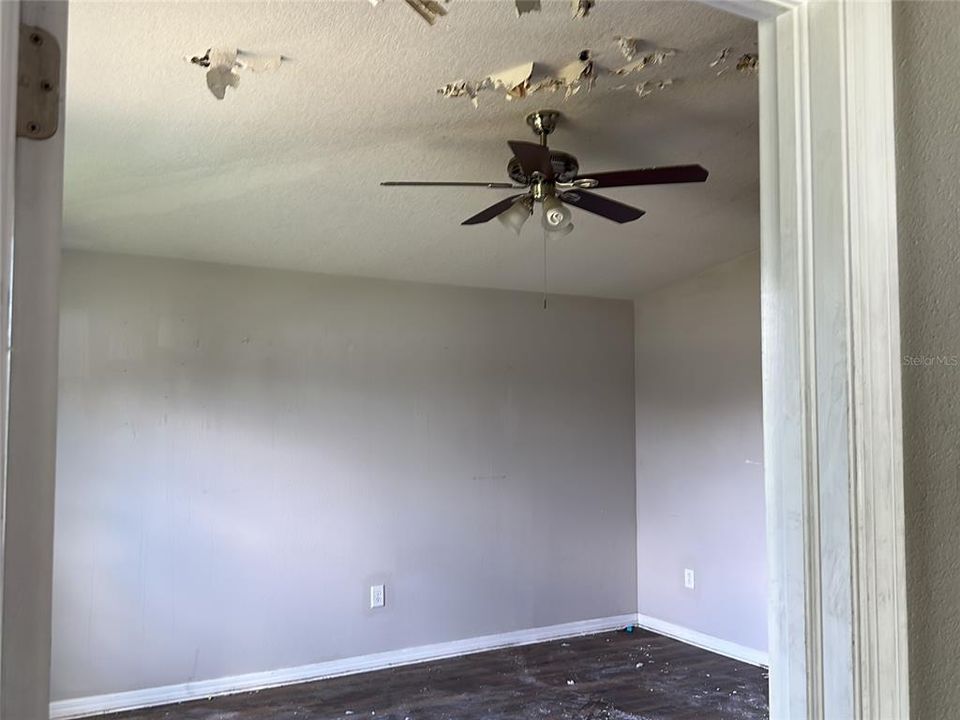 En Venta: $214,000 (3 camas, 2 baños, 1536 Pies cuadrados)