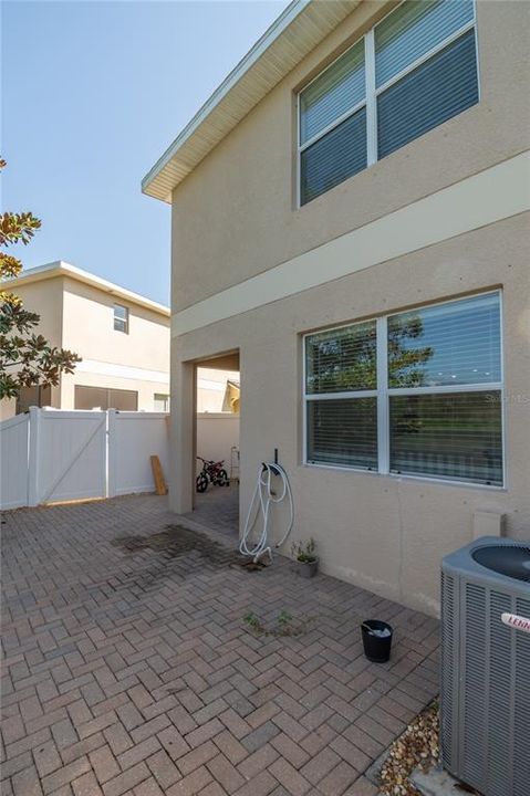 В аренду: $2,000 (3 спален, 2 ванн, 1787 Квадратных фут)