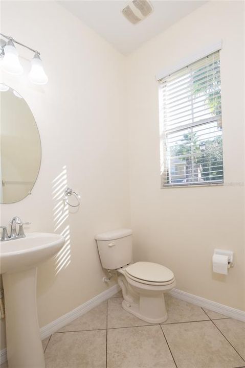 В аренду: $2,000 (3 спален, 2 ванн, 1787 Квадратных фут)