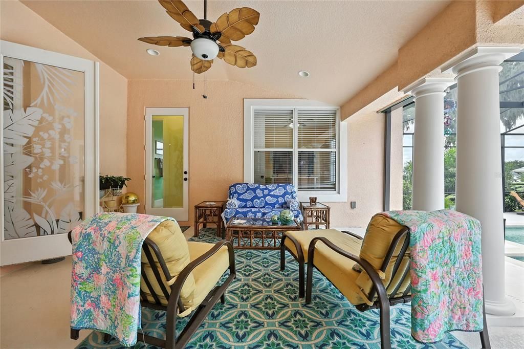 For Sale: $1,178,000 (6 beds, 4 baths, 5025 Square Feet)