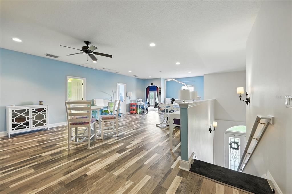 For Sale: $1,178,000 (6 beds, 4 baths, 5025 Square Feet)