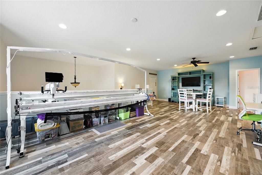 For Sale: $1,178,000 (6 beds, 4 baths, 5025 Square Feet)