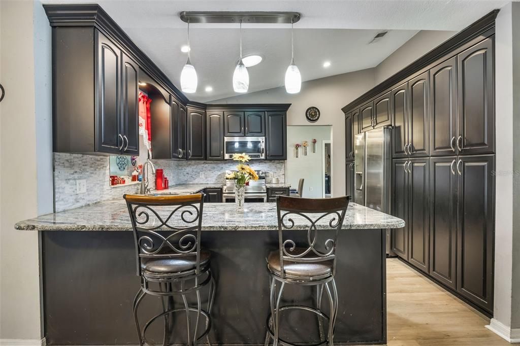 En Venta: $469,500 (3 camas, 2 baños, 2016 Pies cuadrados)