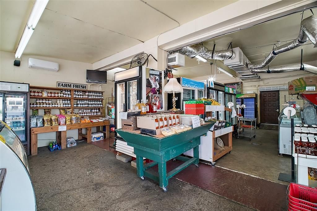 For Sale: $1,200,000 (0 beds, 0 baths, 1598 Square Feet)