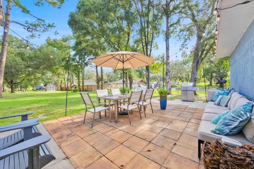 待售: $490,000 (4 贝兹, 3 浴室, 2055 平方英尺)