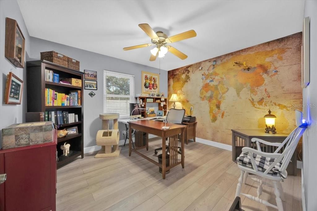 待售: $490,000 (4 贝兹, 3 浴室, 2055 平方英尺)