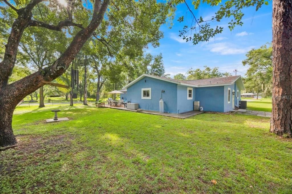 待售: $490,000 (4 贝兹, 3 浴室, 2055 平方英尺)