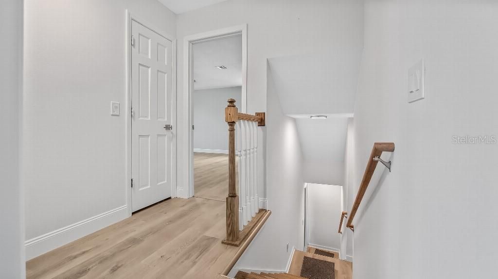 待售: $570,000 (4 贝兹, 3 浴室, 2586 平方英尺)