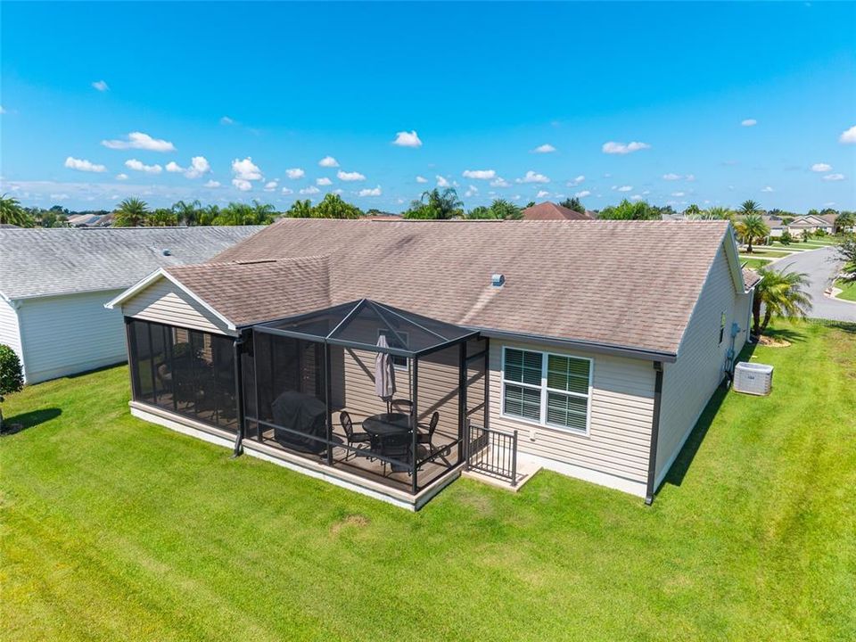 Active With Contract: $339,900 (3 beds, 2 baths, 1392 Square Feet)