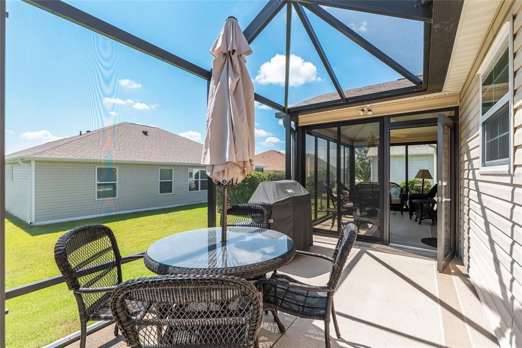 Active With Contract: $339,900 (3 beds, 2 baths, 1392 Square Feet)