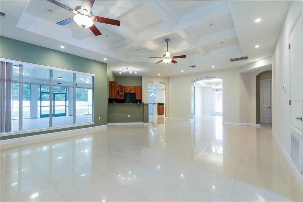 Active With Contract: $725,000 (4 beds, 4 baths, 4370 Square Feet)