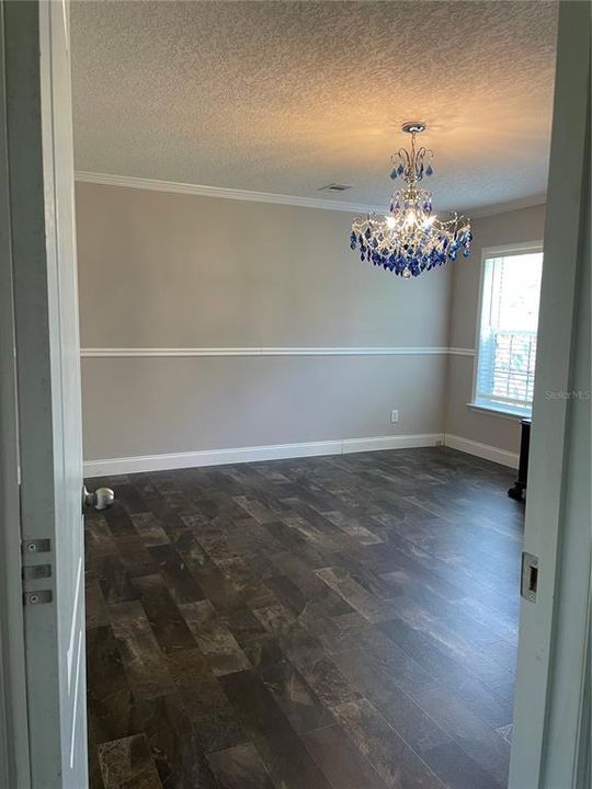 En Venta: $359,900 (3 camas, 2 baños, 1891 Pies cuadrados)