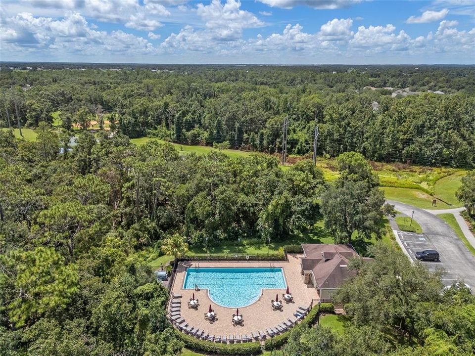 For Sale: $399,000 (3 beds, 2 baths, 1977 Square Feet)