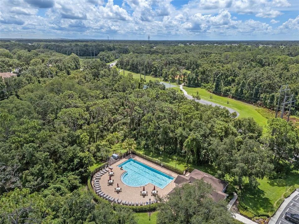 For Sale: $399,000 (3 beds, 2 baths, 1977 Square Feet)