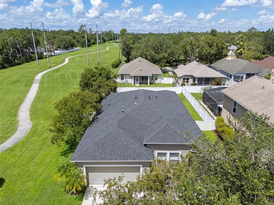 For Sale: $399,000 (3 beds, 2 baths, 1977 Square Feet)