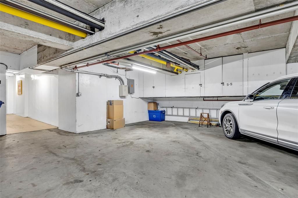 待售: $329,900 (1 贝兹, 1 浴室, 570 平方英尺)