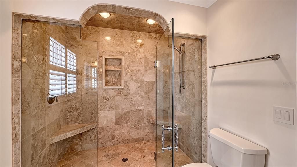 For Sale: $2,475,000 (4 beds, 4 baths, 2902 Square Feet)