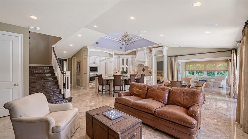 For Sale: $2,475,000 (4 beds, 4 baths, 2902 Square Feet)