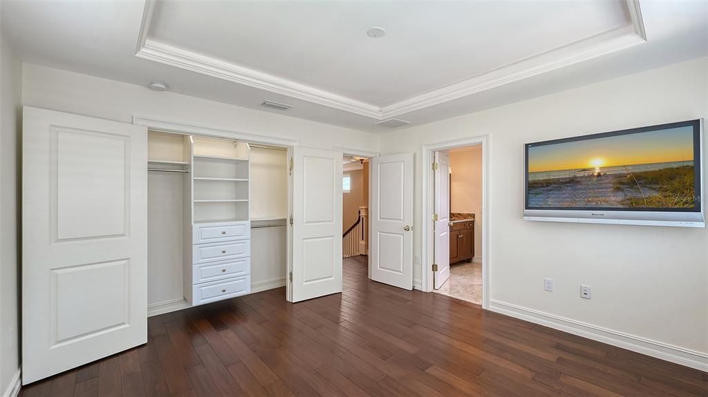 For Sale: $2,475,000 (4 beds, 4 baths, 2902 Square Feet)