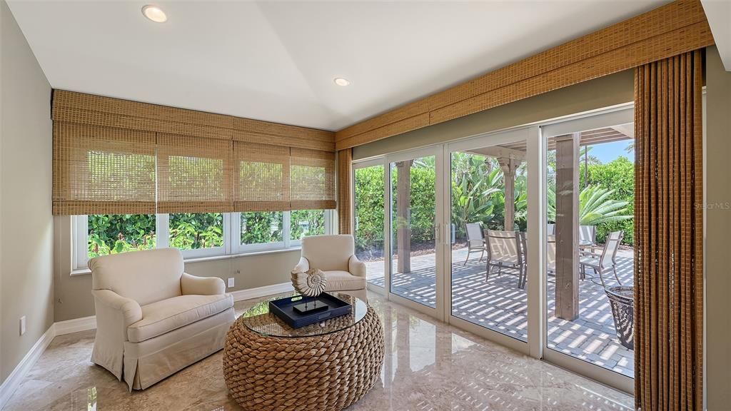 For Sale: $2,475,000 (4 beds, 4 baths, 2902 Square Feet)