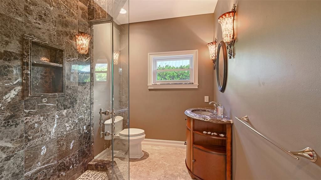 For Sale: $2,475,000 (4 beds, 4 baths, 2902 Square Feet)