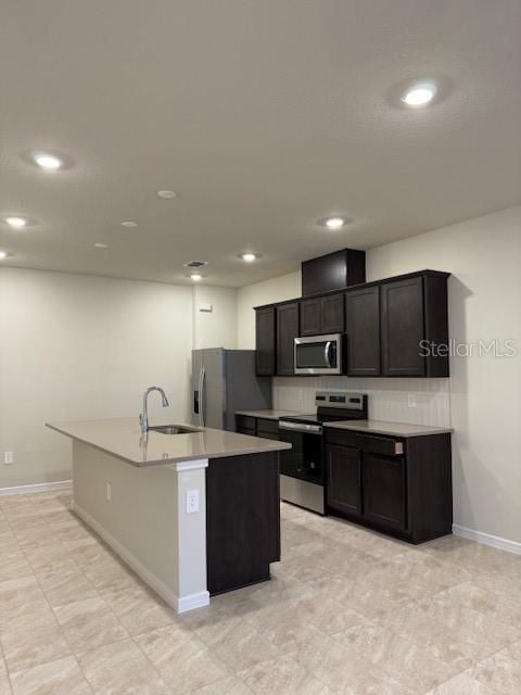 Active With Contract: $2,000 (3 beds, 2 baths, 1683 Square Feet)