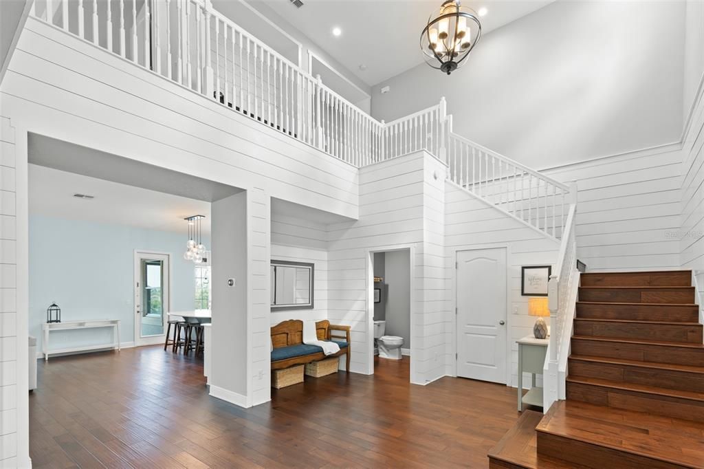 En Venta: $2,099,999 (5 camas, 4 baños, 4498 Pies cuadrados)