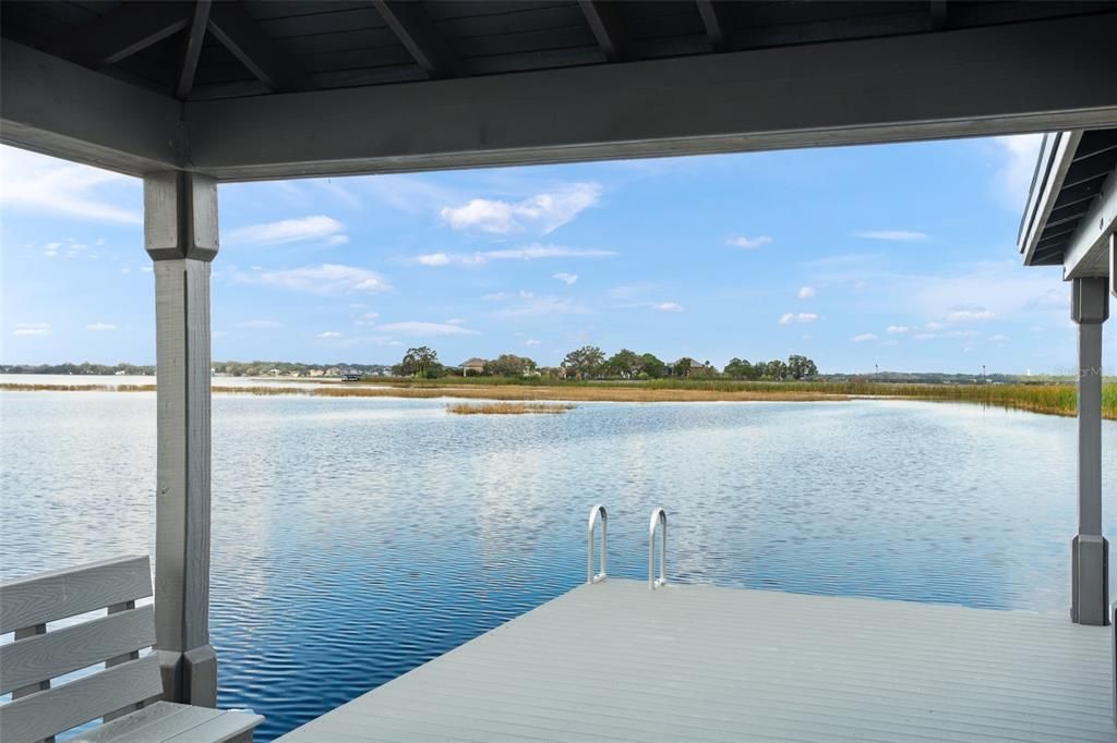 En Venta: $2,099,999 (5 camas, 4 baños, 4498 Pies cuadrados)