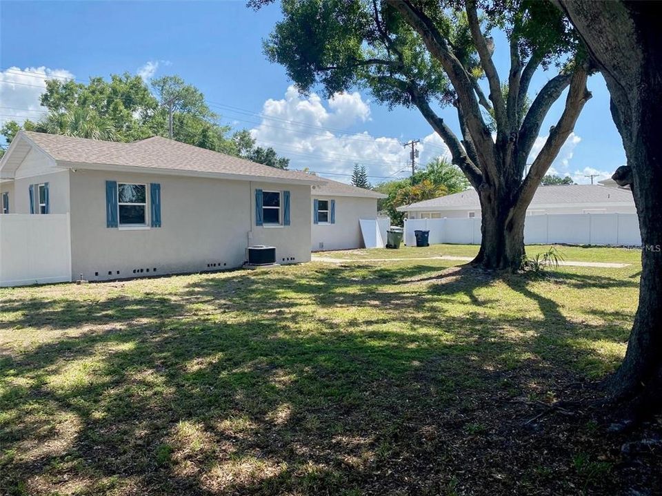 В аренду: $2,700 (3 спален, 2 ванн, 1619 Квадратных фут)