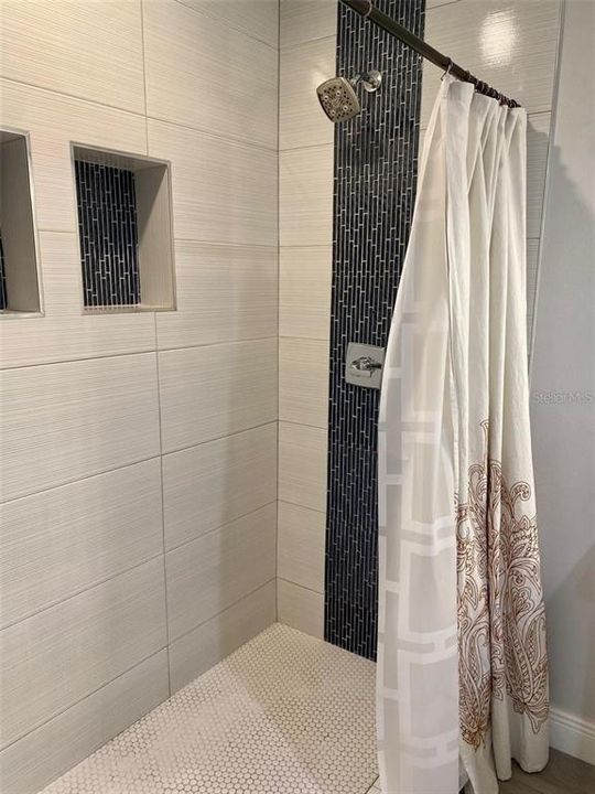 В аренду: $2,700 (3 спален, 2 ванн, 1619 Квадратных фут)