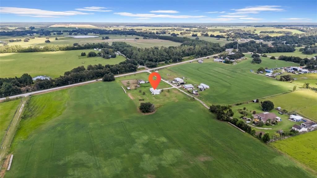 Activo con contrato: $259,900 (3 camas, 2 baños, 1404 Pies cuadrados)