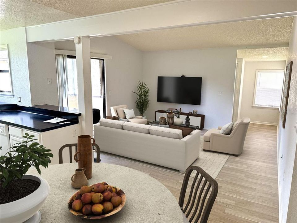 For Sale: $158,500 (1 beds, 1 baths, 749 Square Feet)