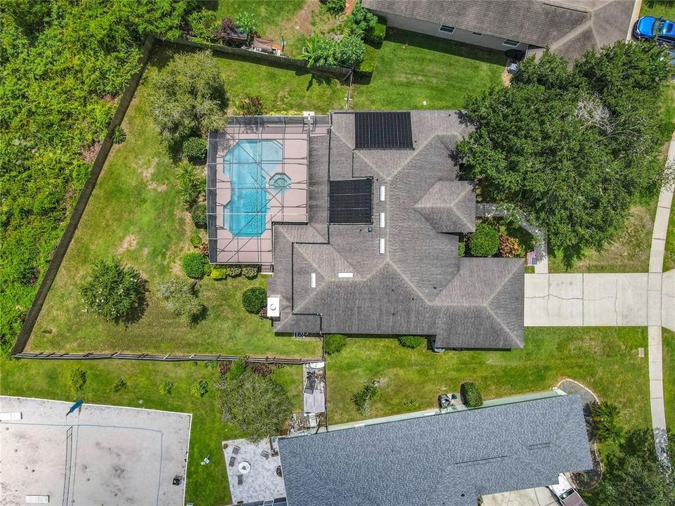 Activo con contrato: $595,000 (4 camas, 3 baños, 2271 Pies cuadrados)